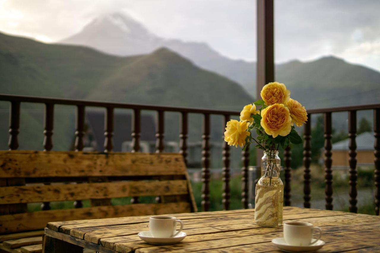 Hotel Diamond Kazbegi Kültér fotó