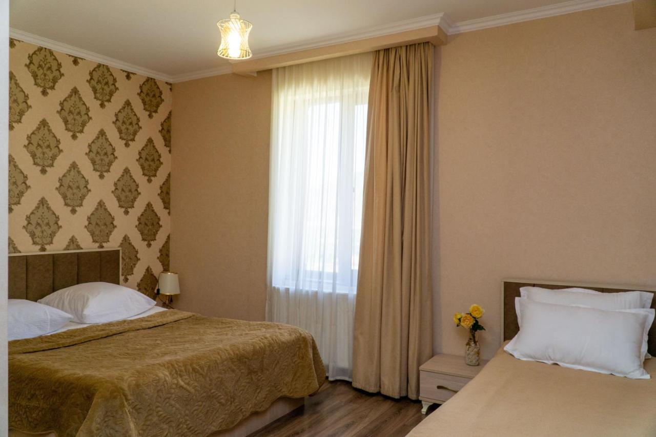 Hotel Diamond Kazbegi Kültér fotó
