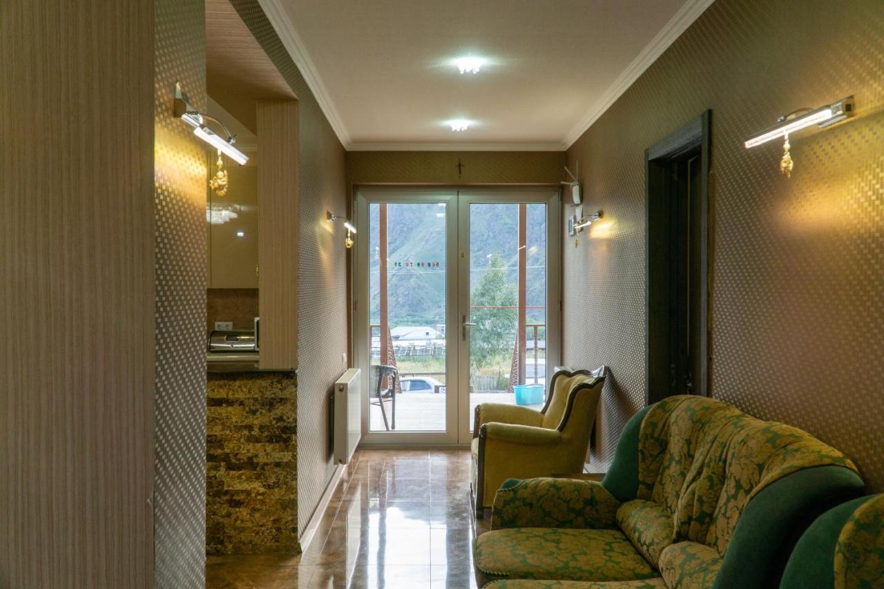 Hotel Diamond Kazbegi Kültér fotó
