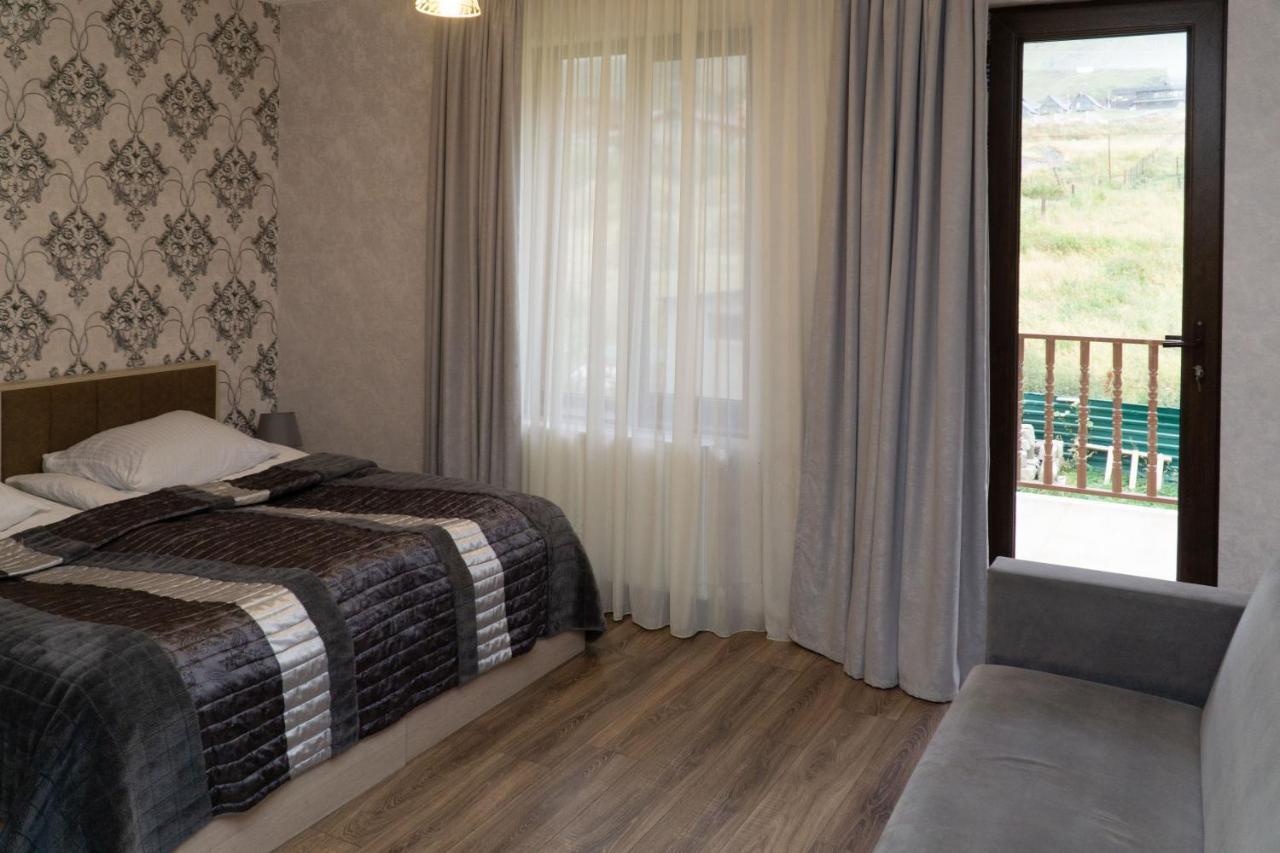 Hotel Diamond Kazbegi Kültér fotó